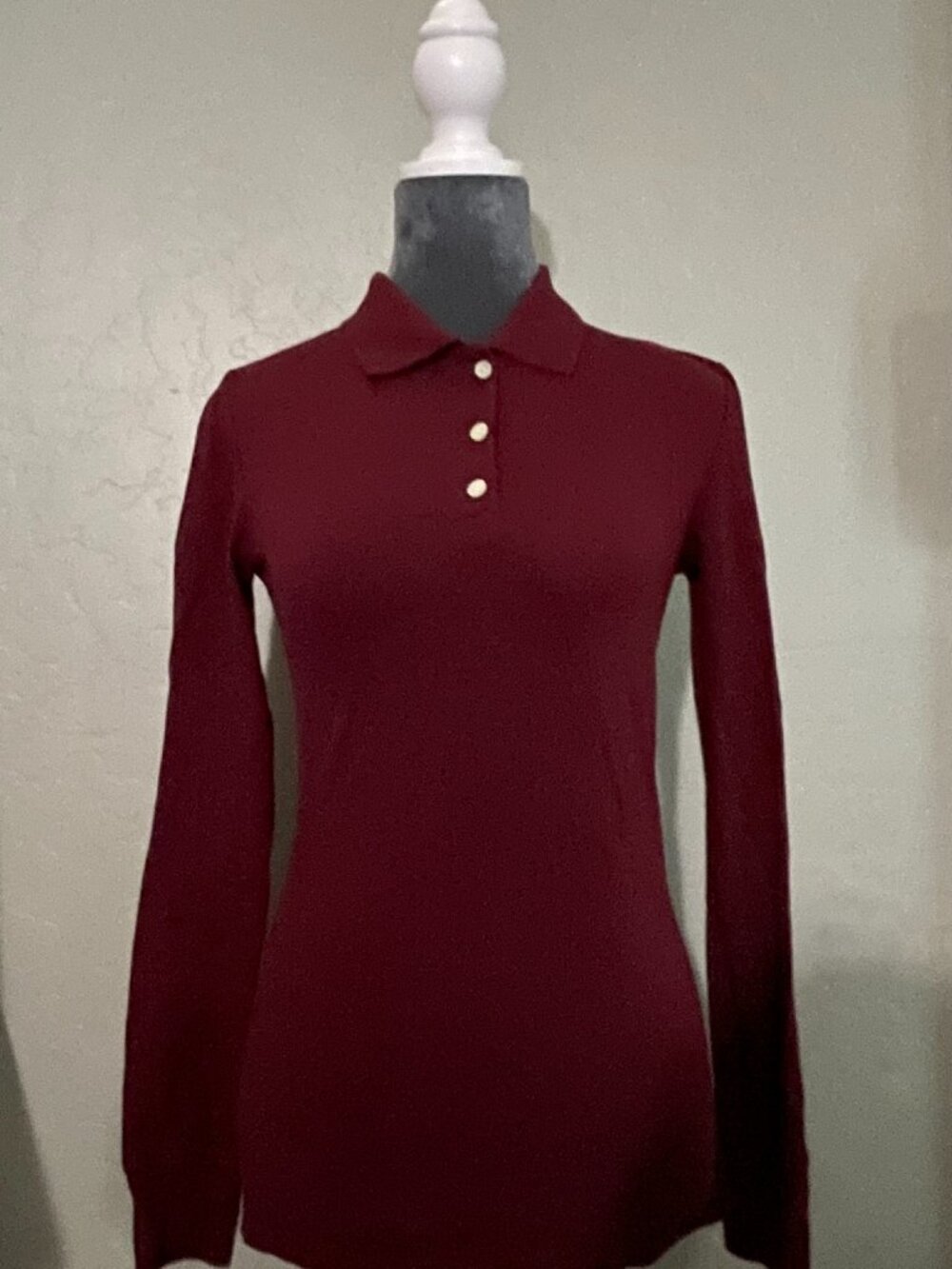 Aeropostale burgundy long-sleeve polo shirt (size M)